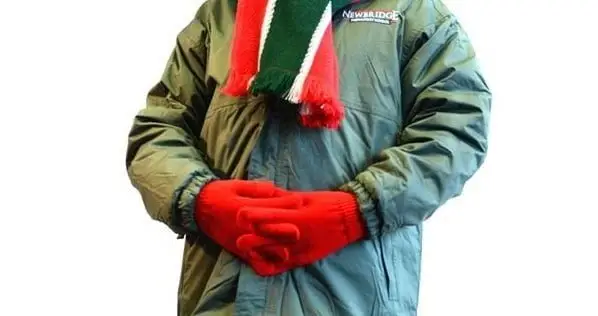 Green Birchfield Gloves - Image 2